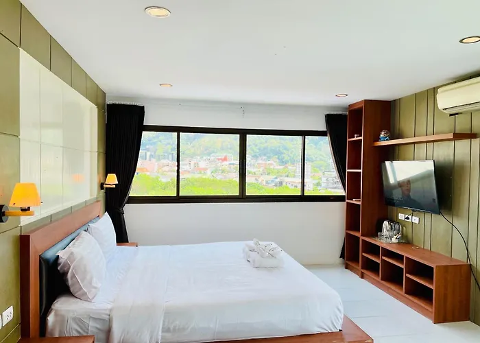 Good Nice Hotel